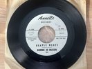 HEAR Bonnie Jo Mason RINGO, I LOVE YOU / BEATLE BLUES Annette 1000 - 45 7
