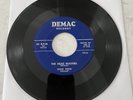 Louisiana Horror Rockabilly 45 MIKE FERN “ The Head Hunters” DEMAC 108 Hear