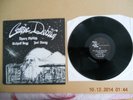 COSMIC DEBRIS - 3.7K LP PRIVATE PRESS 1980 NON COMPOS MINDS ( SHAWN PHILLIPS )