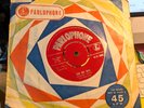 THE BEATLES ' PLEASE PLEASE ME ' 7 INCH 45  UK 1st  RED PARLOPHONE VG+ single G