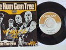 Si  WORLD OF OZ - The Hum Gum Tree