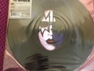 KISS - ACE FREHLEY . 12