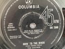 THE CHEYNES - Goin’ To The River -  UK 7” Vinyl - DB 7368 - PLAY GRADED VG