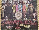 The Beatles Sgt. Pepper Mono Yellow & Black label PMC7027 1st press UK vinyl LP