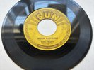 Elvis Presley - Milkcow Blues Boogie / You're A Heartbreaker 45rpm SUN 215 1954