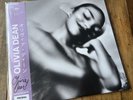 Olivia Dean – The Art Of Loving Vinyl Record NEW / SIGNED Lilac Assai Obi /500