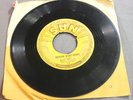 Elvis Presley SUN #215 Milkcow / Heartbreaker 1st Pressing 45 RPM 7