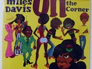 MILES DAVIS ON THE CORNER CBS 20AP1408 1LP
