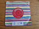 The Beatles – Love Me Do 1962 45-R 4949 Red Parlophone Label First Pressing