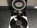 LP VINYL QUEEN ALBUM JAZZ EMA 788 UK 1ST PRESS RARE ATTACHED POSTER EX/EX