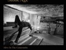 Queens Of The Stone Age - Alive In The Catacombs - 12