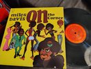 MILES DAVIS On The Corner LP COLUMBIA Jazz-Funk Fusion