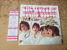 FLO & EDDIE autographed 1968 mint-exc The Turtles Sound Asleep 45